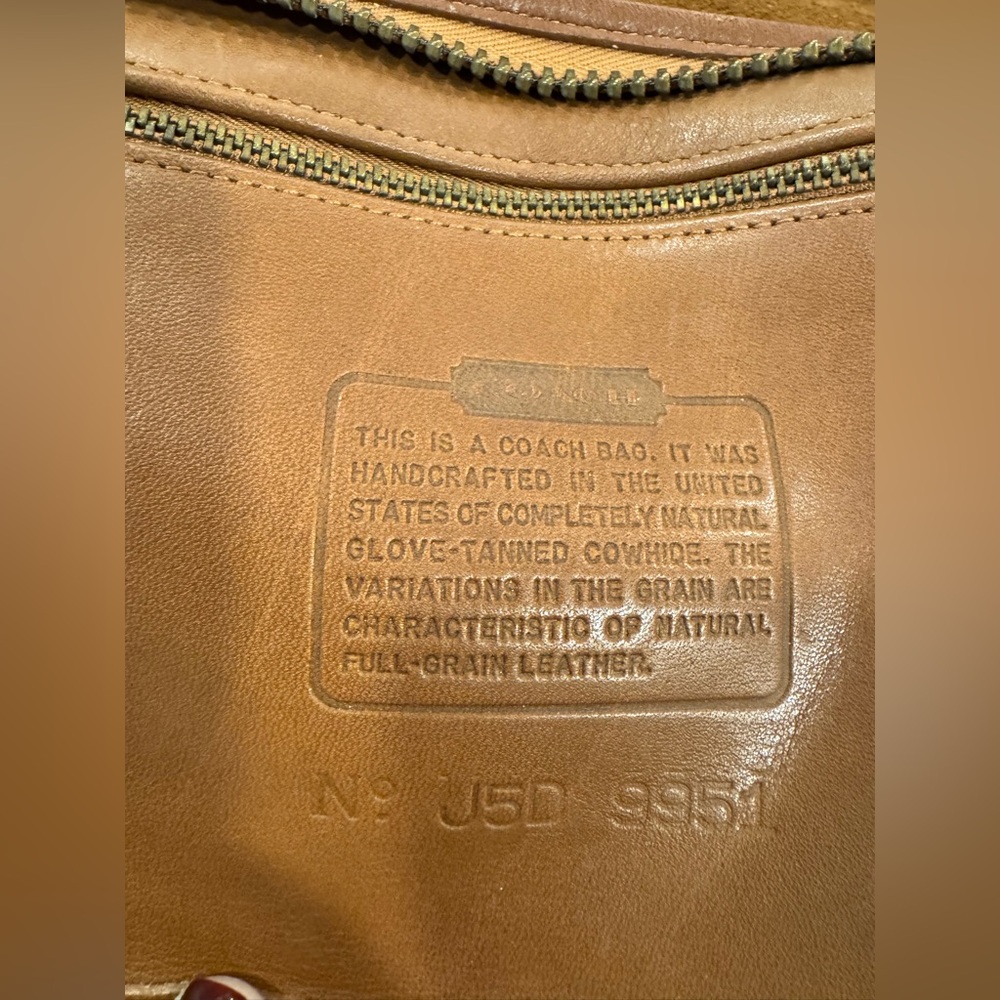Vintage Coach 9951 Patricia Legacy British Tan Leather Messenger Shoulder Bag - Picture 15 of 15